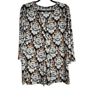 LANE BRYANT Pull Over Top Black Cream Gold Size 18 - 20